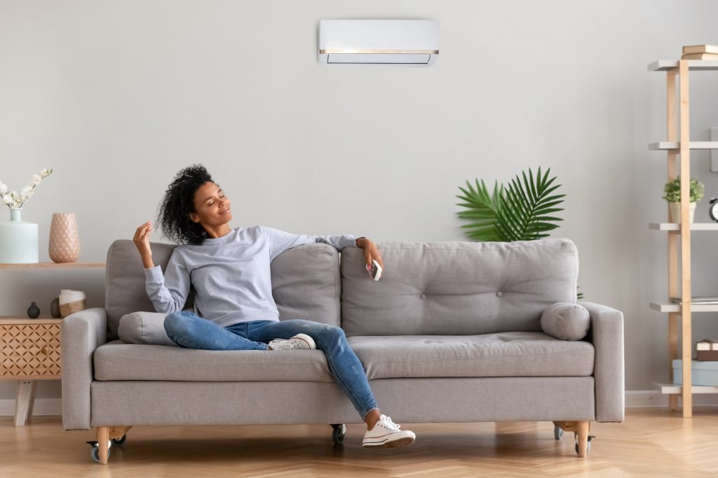 Living Alone for the First Time: 7 Tips for Home Security