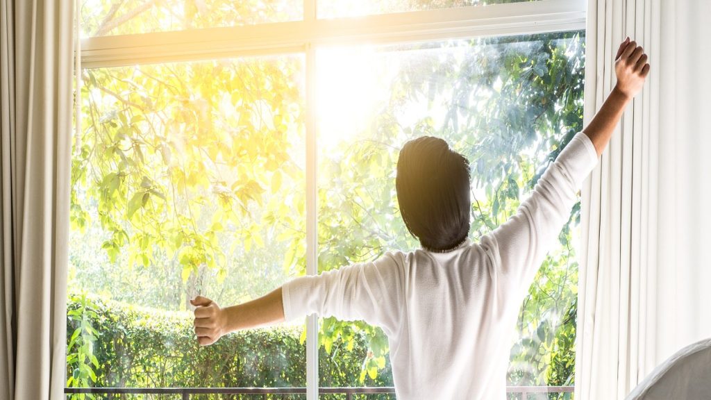 Simple Things You Are Doing That Make Your Home A Target For Intruders