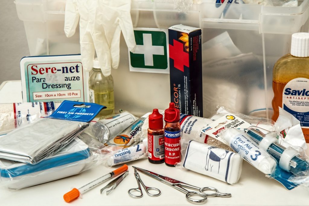 What Should I Keep In My Medicine Cabinet and First Aid Kit
